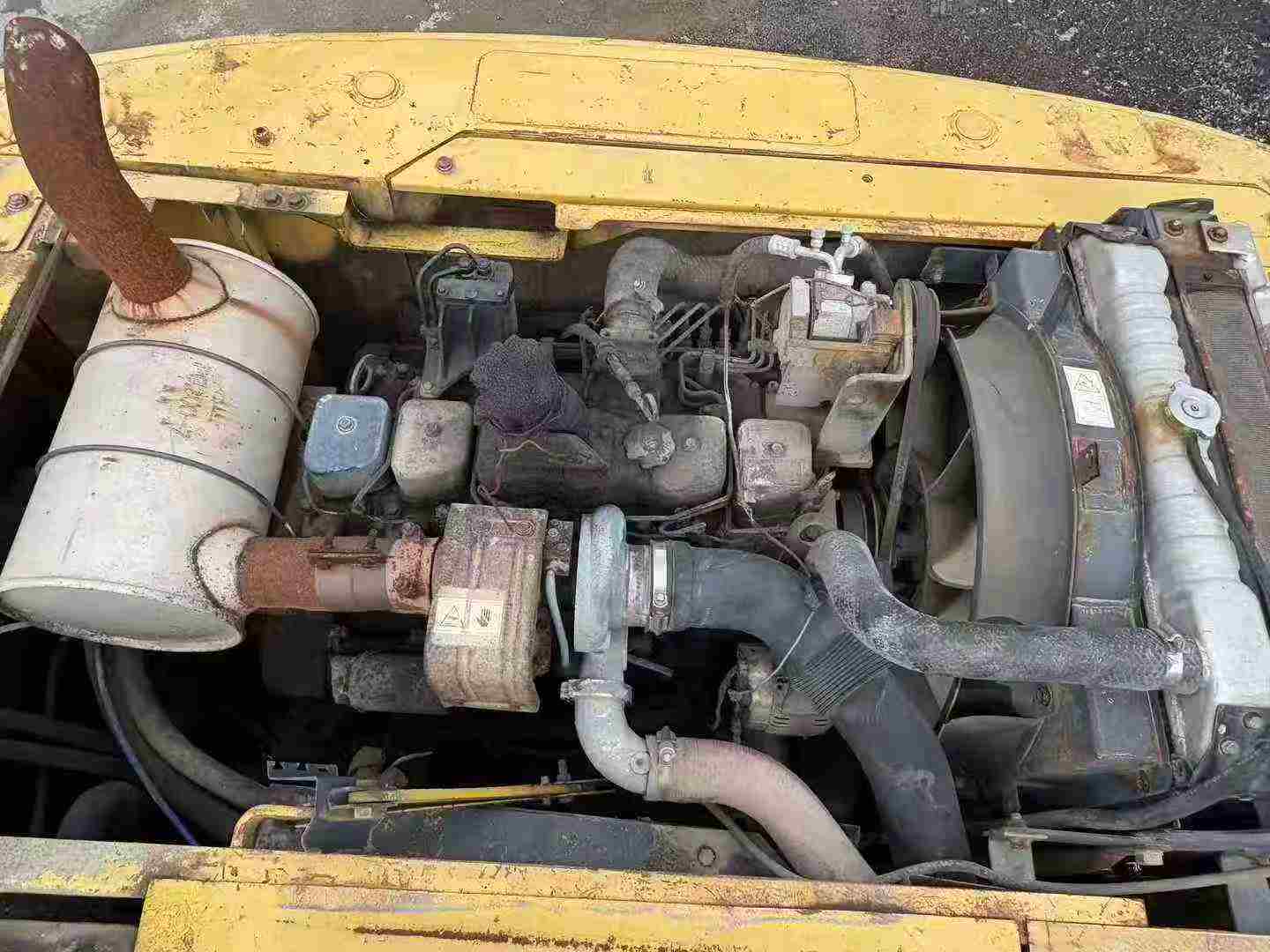 Used Komatsu PW200-7 Excavator 2016 Model / 5