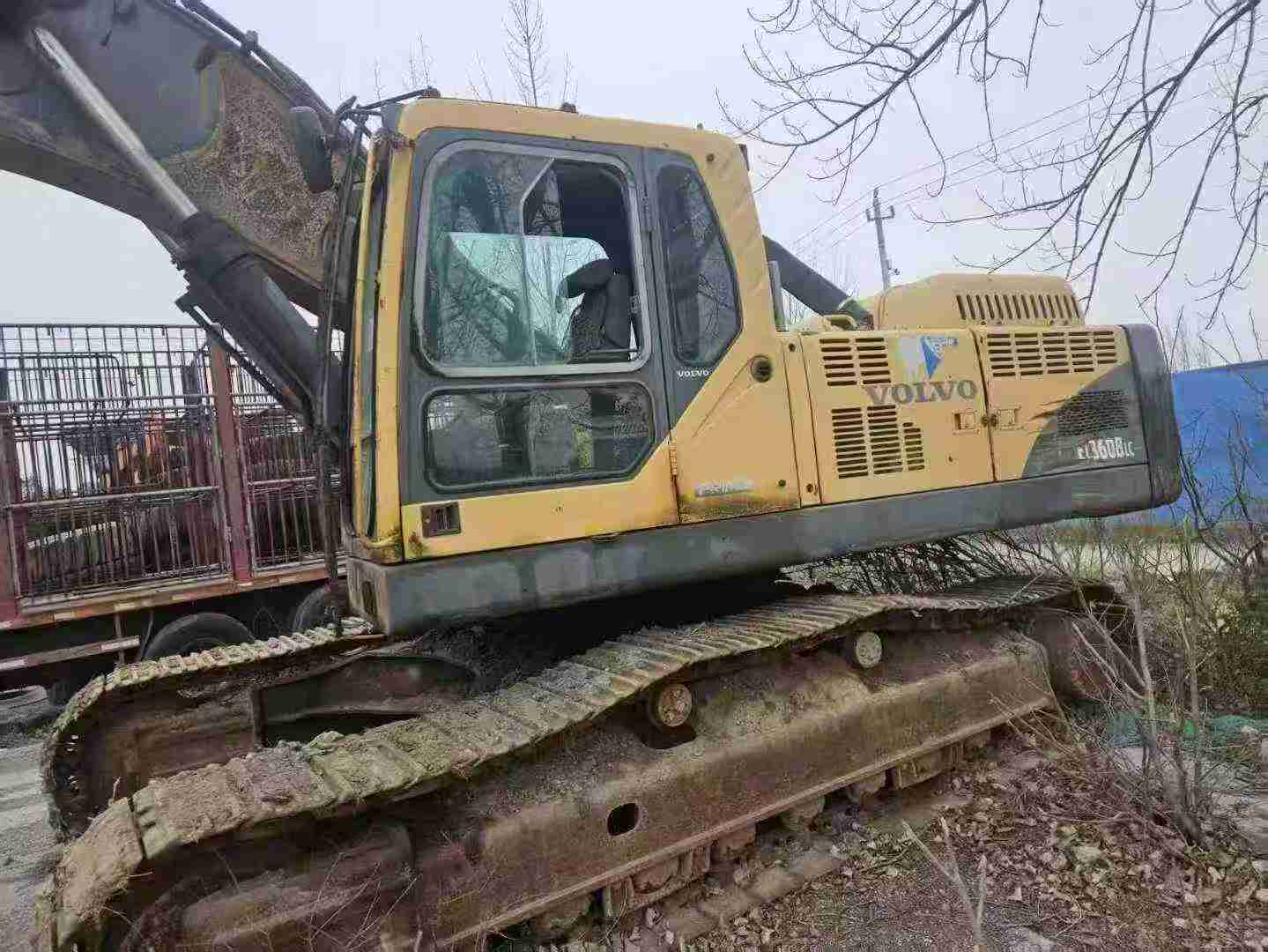 Used Volvo EC60 Excavator 2016 Model / 3