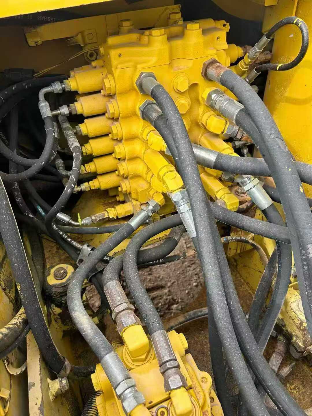 Used Komatsu PW100 Excavator 2016 Model / 7