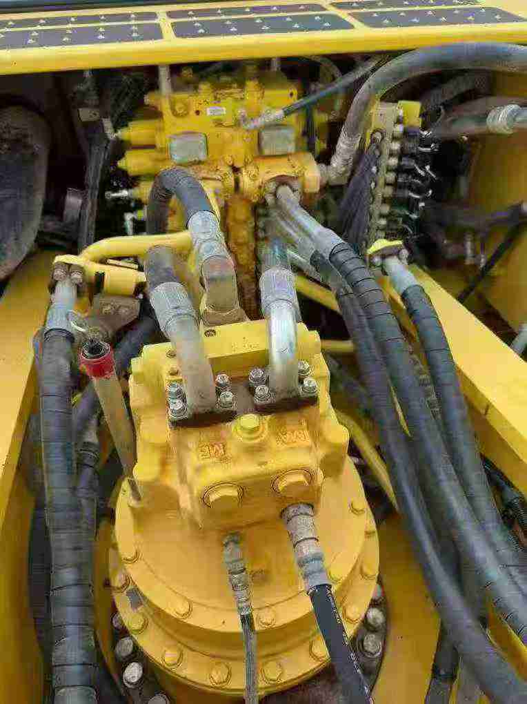 Used Komatsu PC60 Excavator 2016 Model / 4