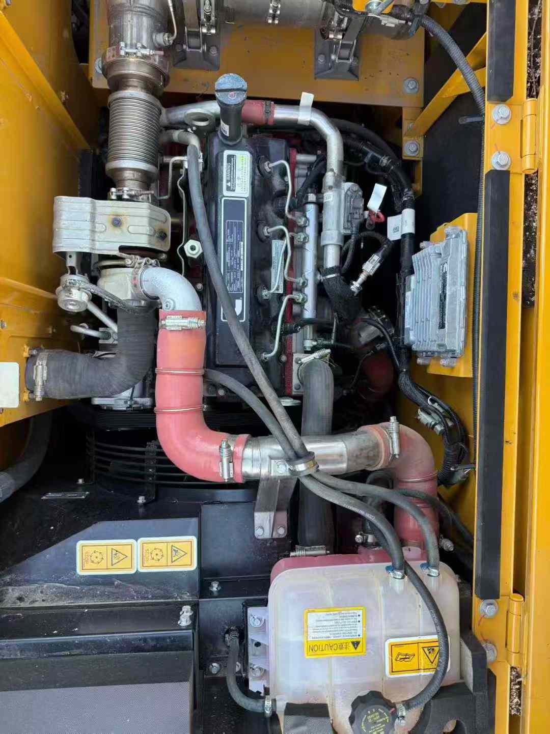 Used XCMG XE135GA Excavator 2024 Model / 4