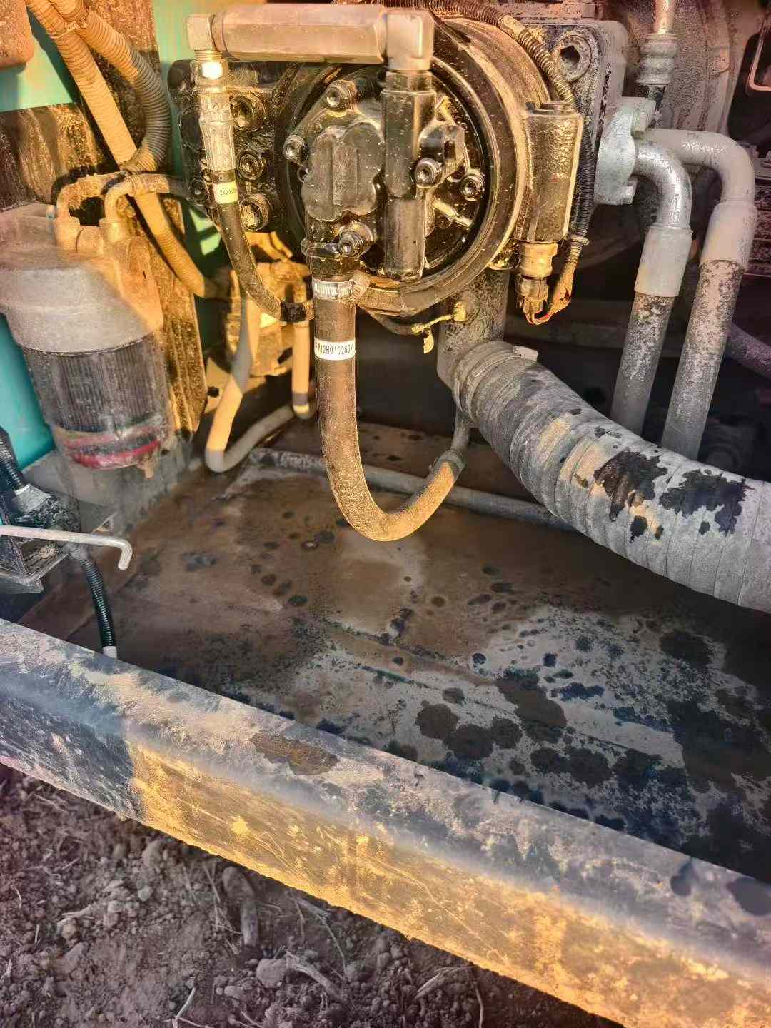 Used Kobelco SK200 Excavator 2022 Model / 3