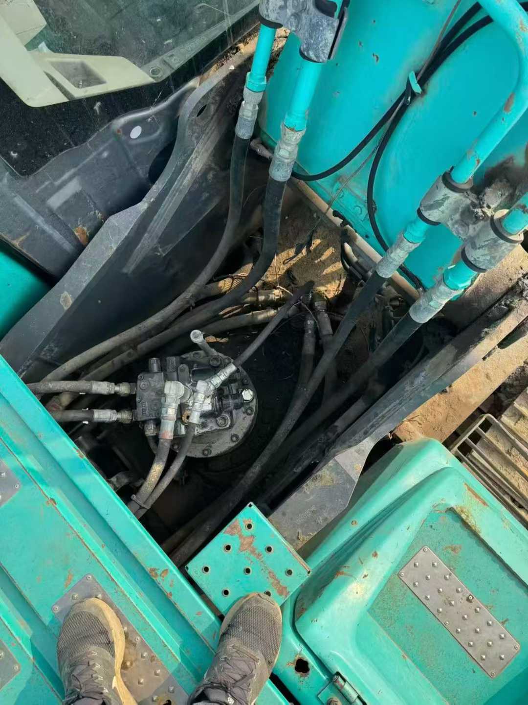 Used Kobelco SK200-10 Excavator 2016 Model / 5