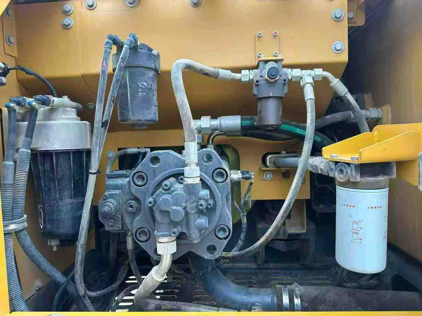 Used XCMG LW200 Excavator 2022 Model / 3