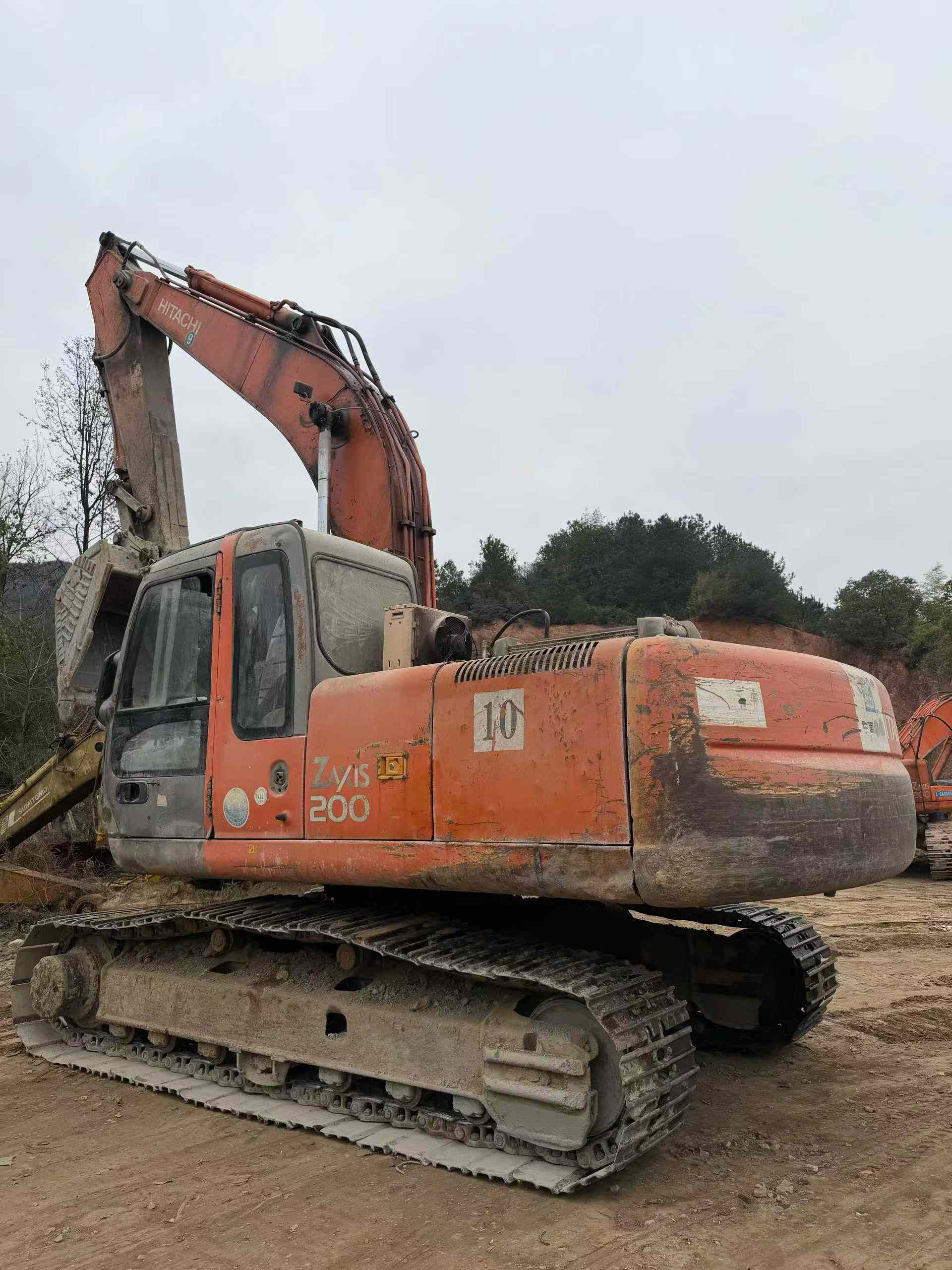 Used Hitachi ZAXIS200 Excavator 2016 Model / 2