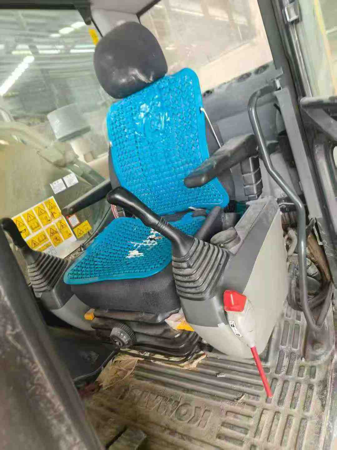 Used Komatsu PC60 Excavator 2020 Model / 8
