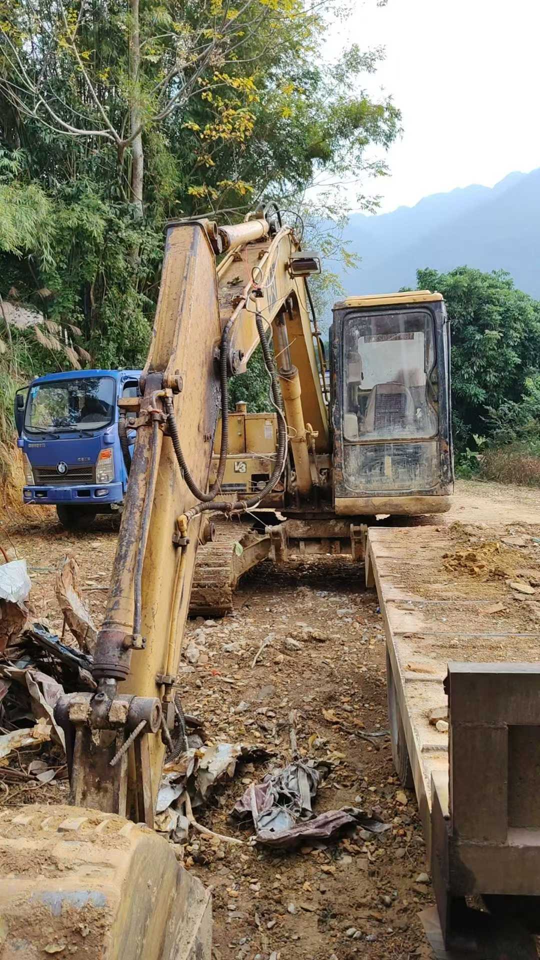 Used Caterpillar 307V2 Excavator 2016 Model / 7