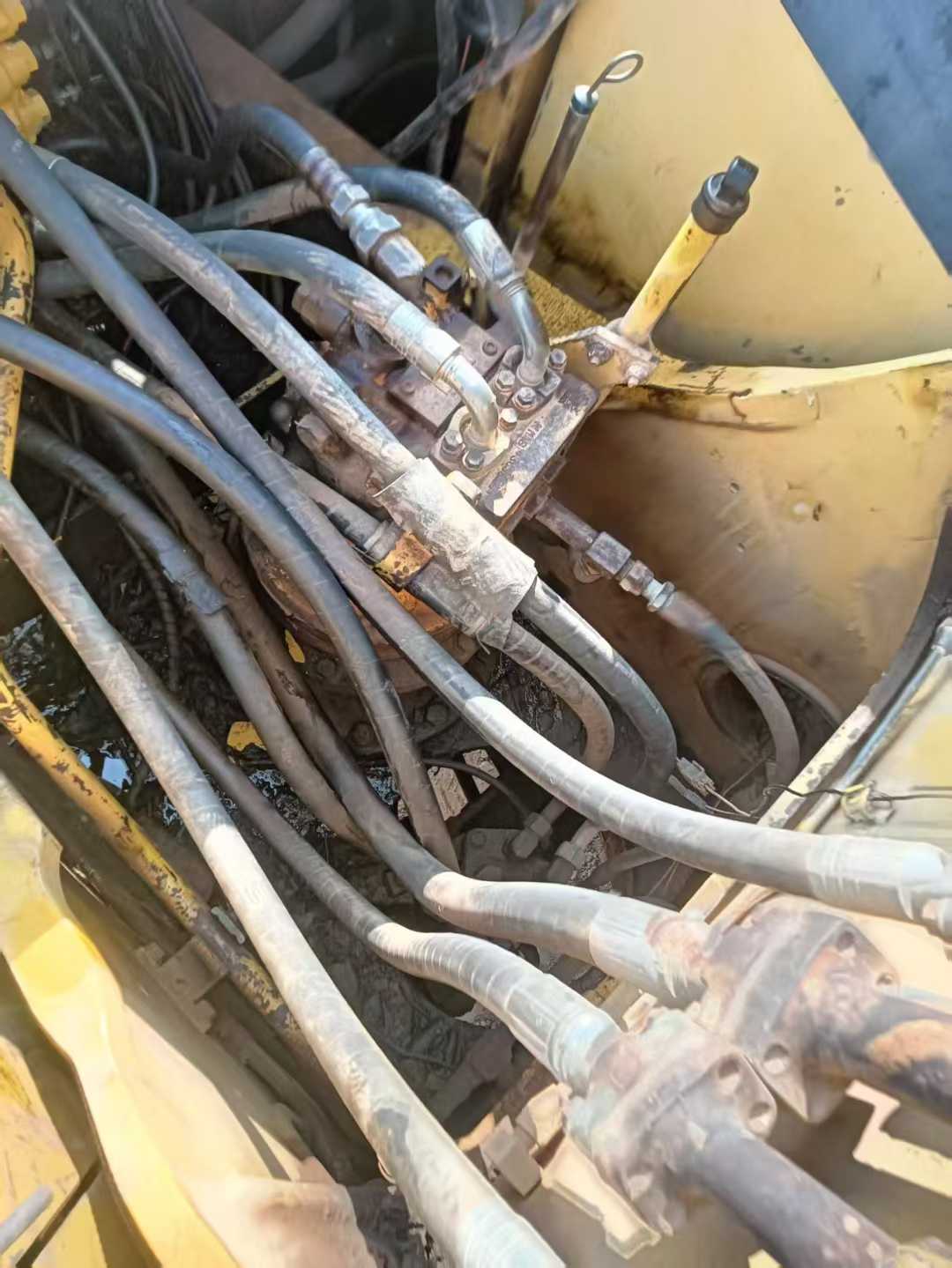 Used Komatsu PW200-7 Excavator 2016 Model / 6