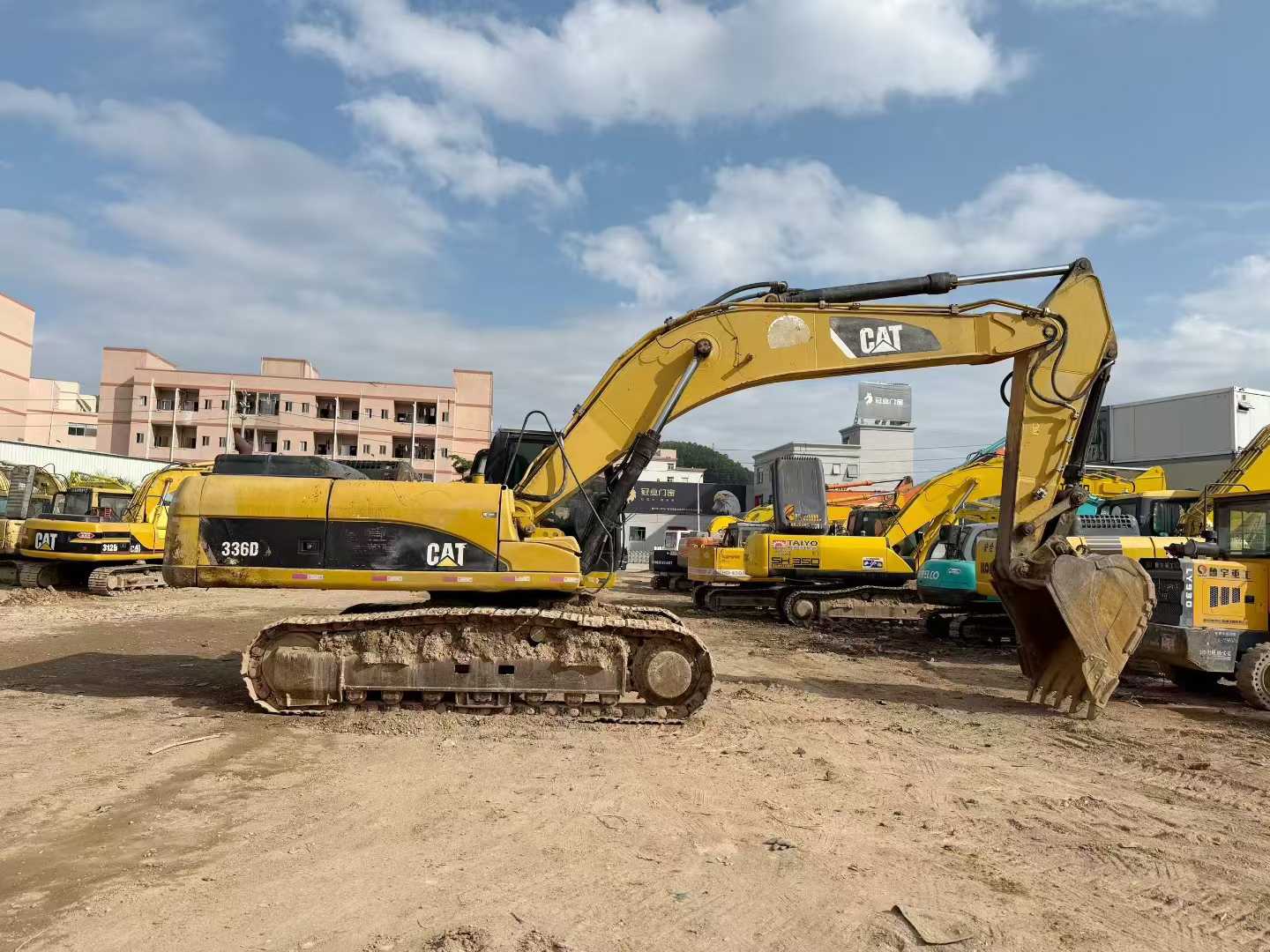 Used Caterpillar 336FLH Excavator 2016 Model / 3