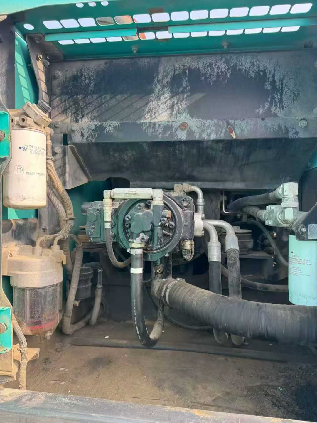 Used Kobelco SK200-10 Excavator 2016 Model / 9