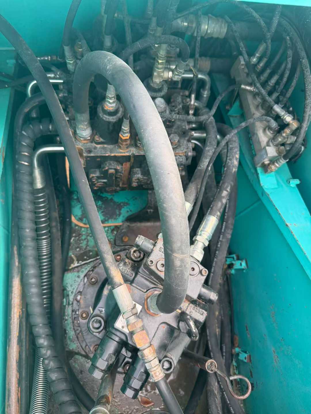 Used Kobelco SK210 Excavator 2016 Model / 6