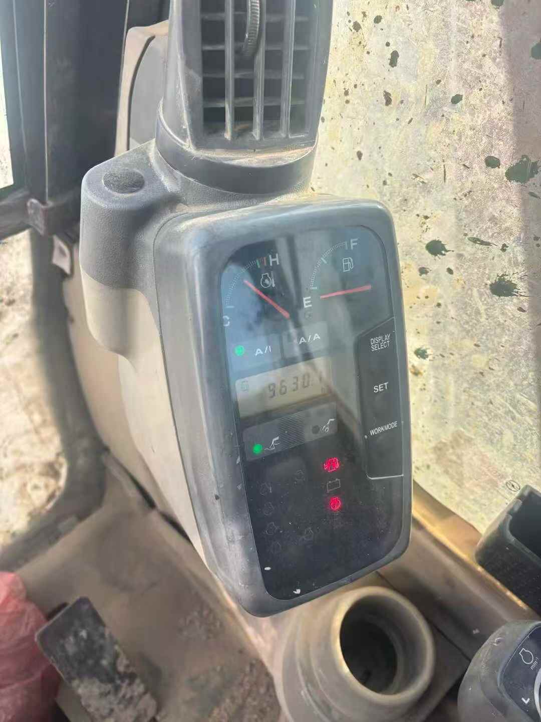 Used Hitachi ZX70-5G Excavator 2014 Model / 8