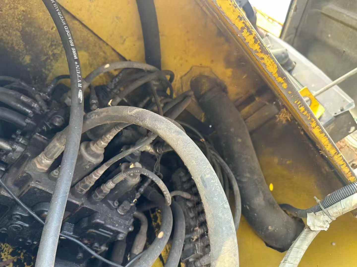 Used Kobelco SK210 Excavator 2016 Model / 7