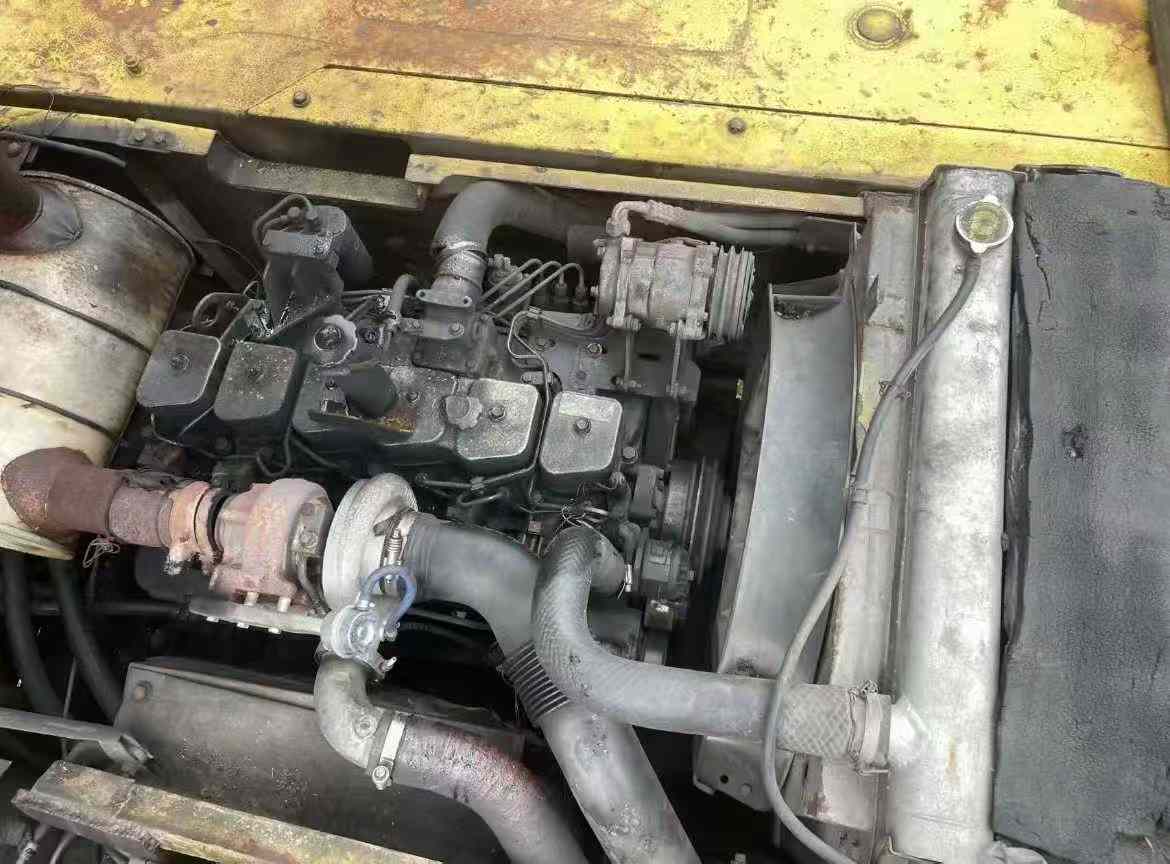 Used Komatsu PW220-7 Excavator 2016 Model / 5