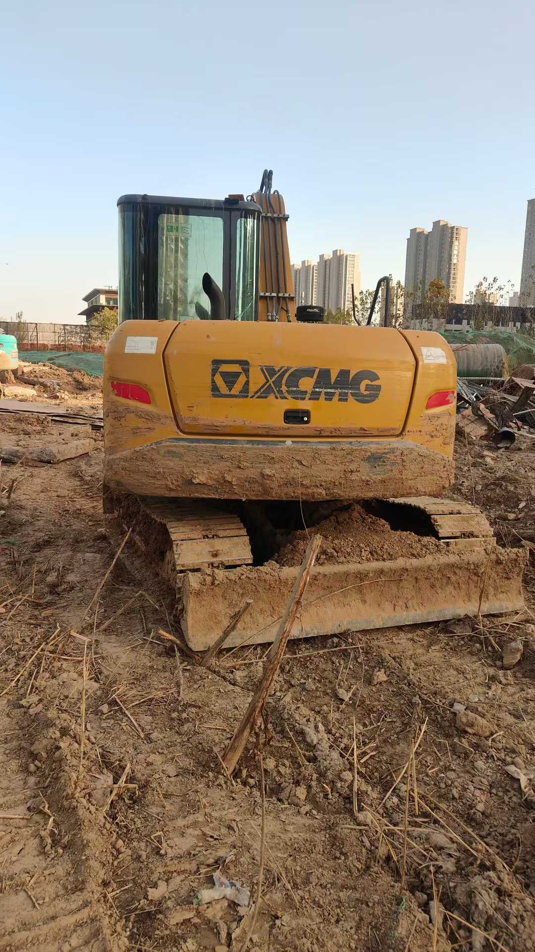 Used XCMG XE75WD Excavator 2021 Model / 3