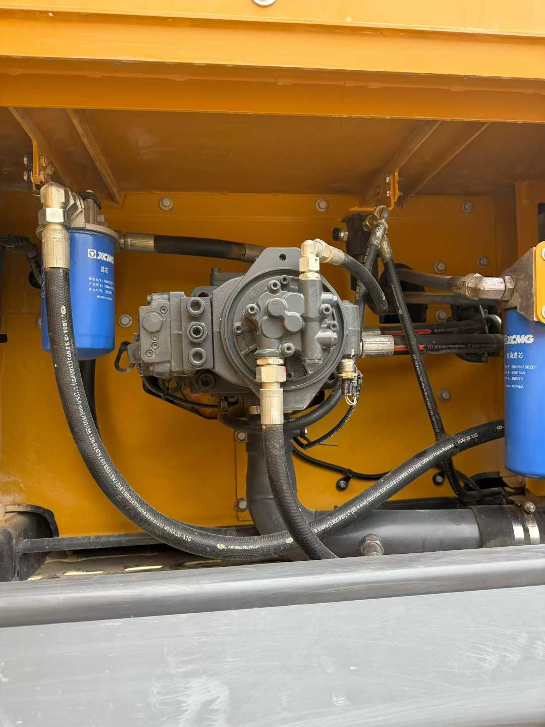 Used XCMG XE80 Excavator 2022 Model / 4