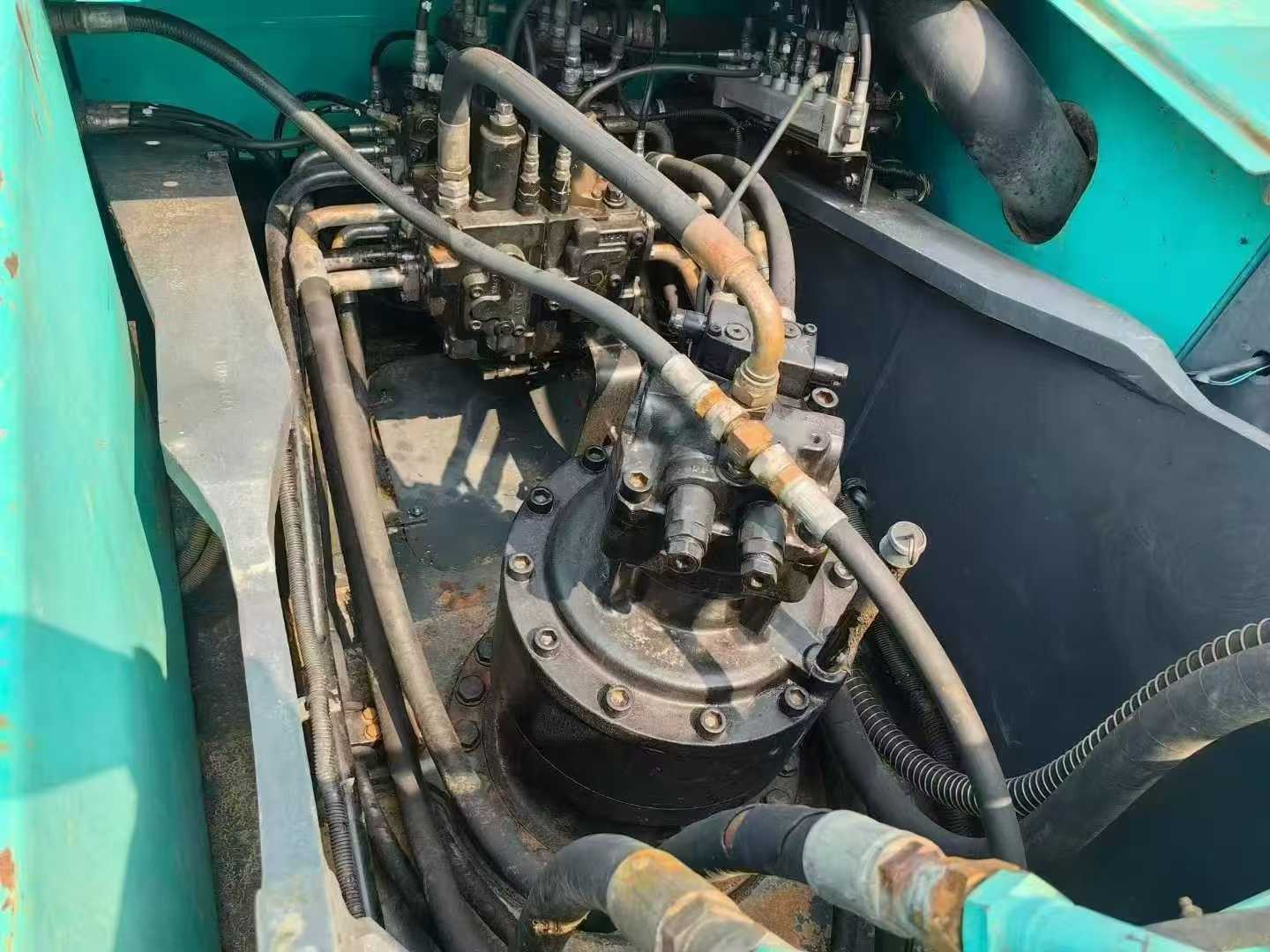 Used Kobelco SK350LC SuperX Excavator 2010 Model / 6