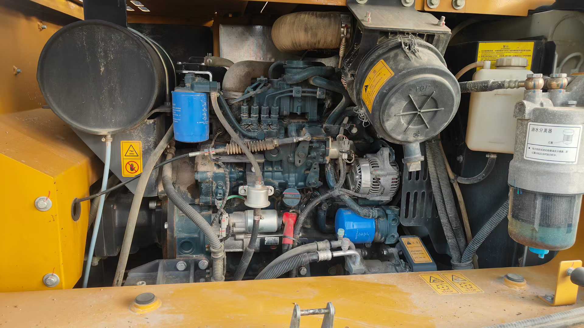 Used XCMG XE75WD Excavator 2021 Model / 6