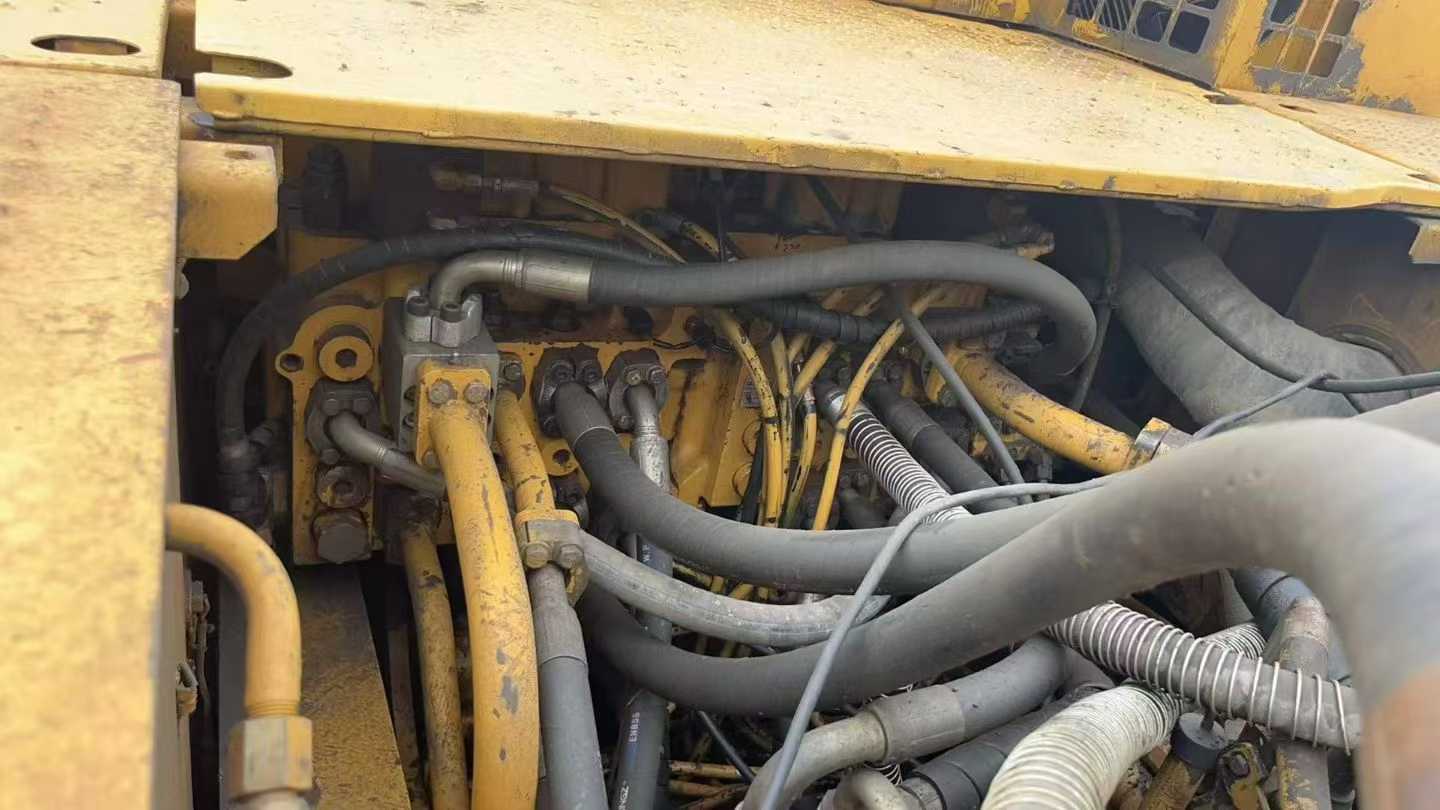 Used Caterpillar 349FL Excavator 2016 Model / 4