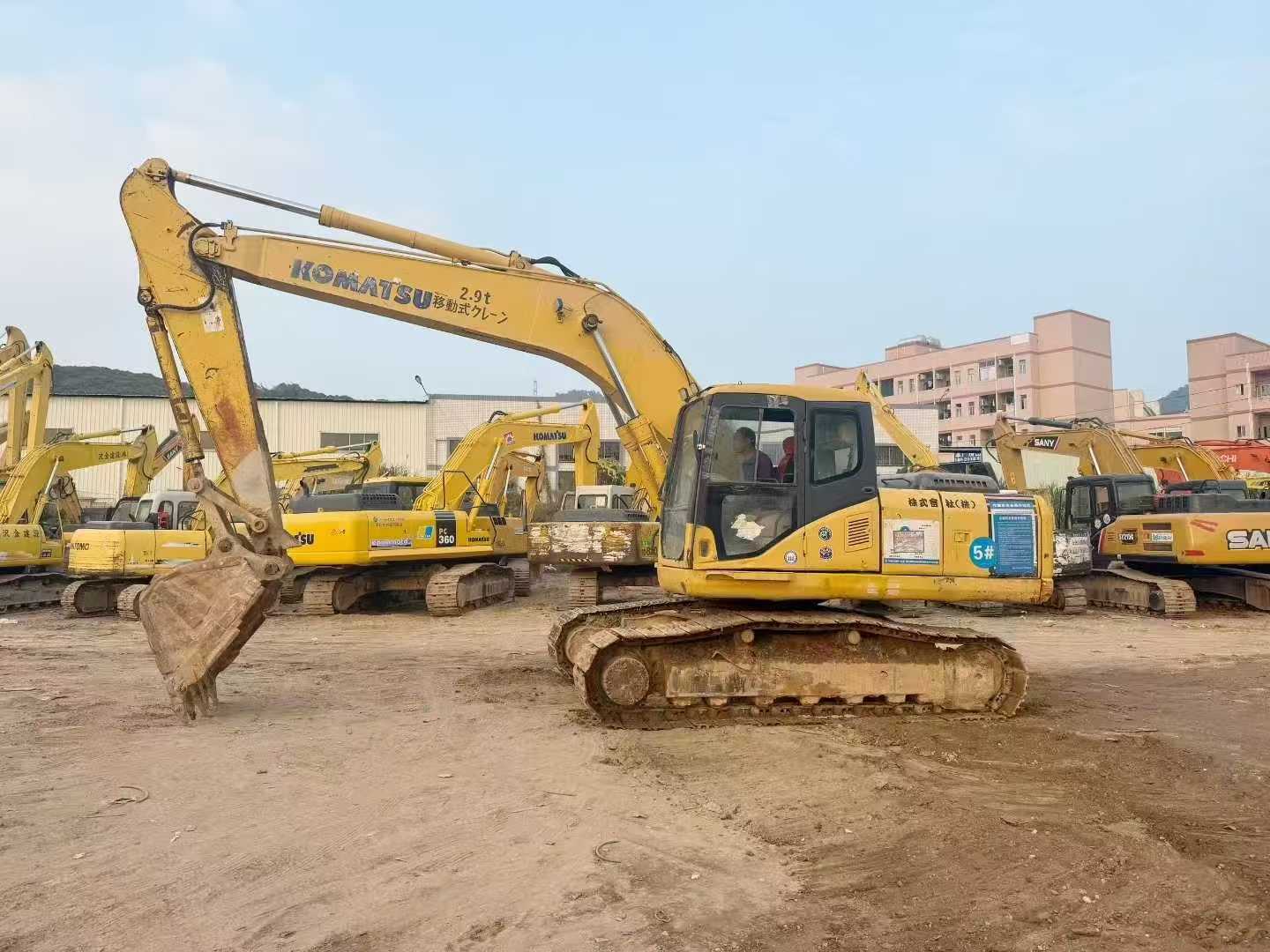 Used Komatsu PW200-7 Excavator 2016 Model / 2