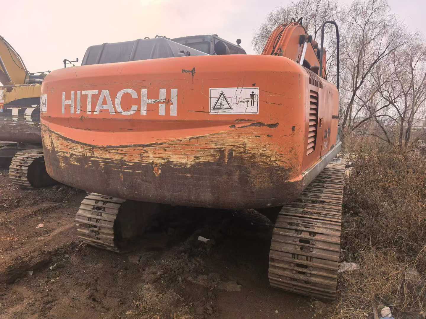 Used Hitachi ZX240-3 Excavator 2016 Model / 7