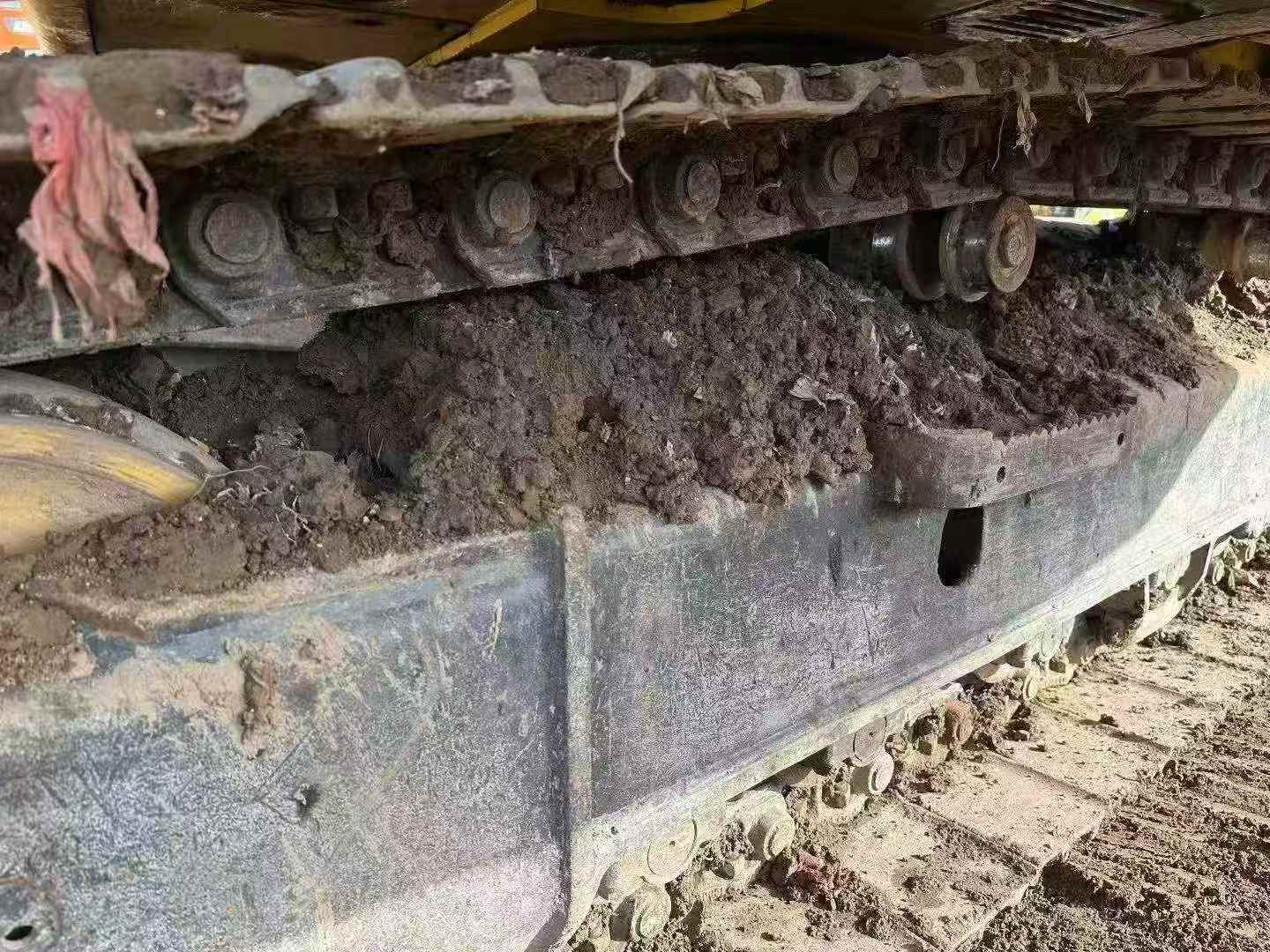 Used Komatsu PC200 Excavator 2018 Model / 6