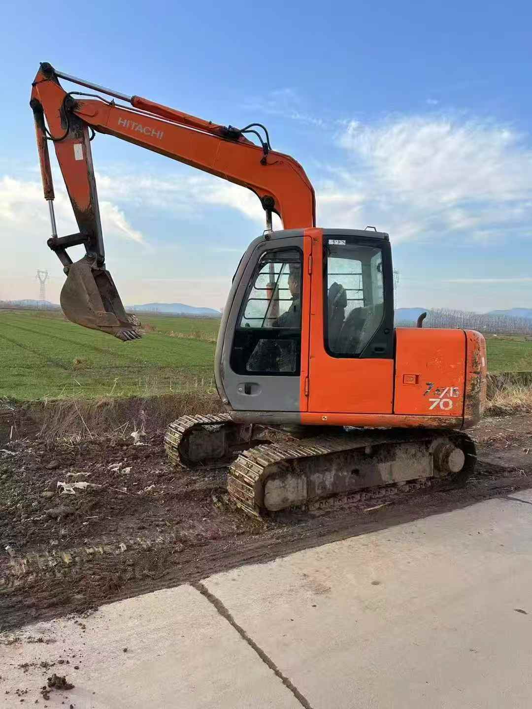 Used Hitachi ZX70 Excavator 2016 Model / 2