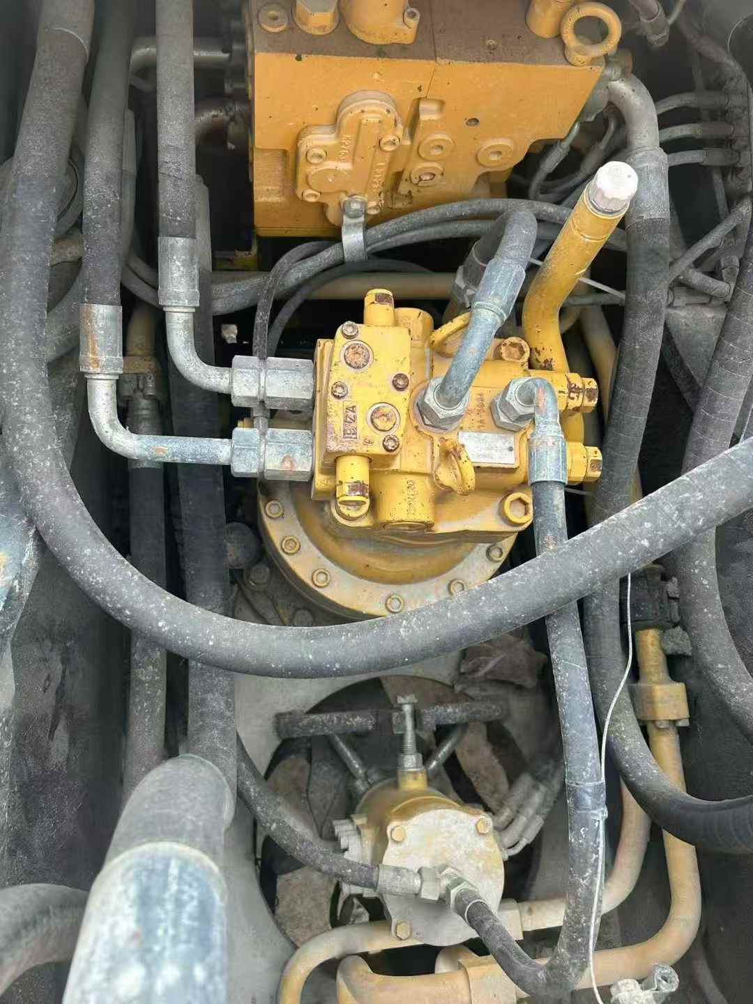 Used Sany SY200H Excavator 2020 Model / 7