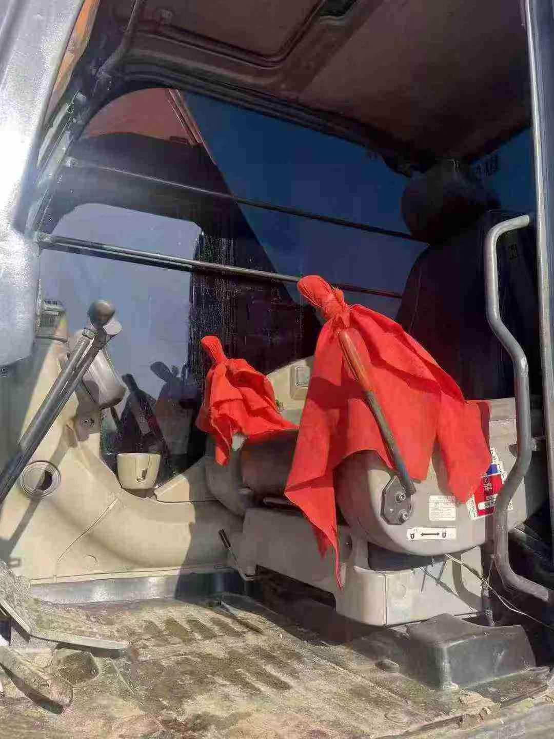 Used Hitachi ZAXIS200 Excavator 2016 Model / 4