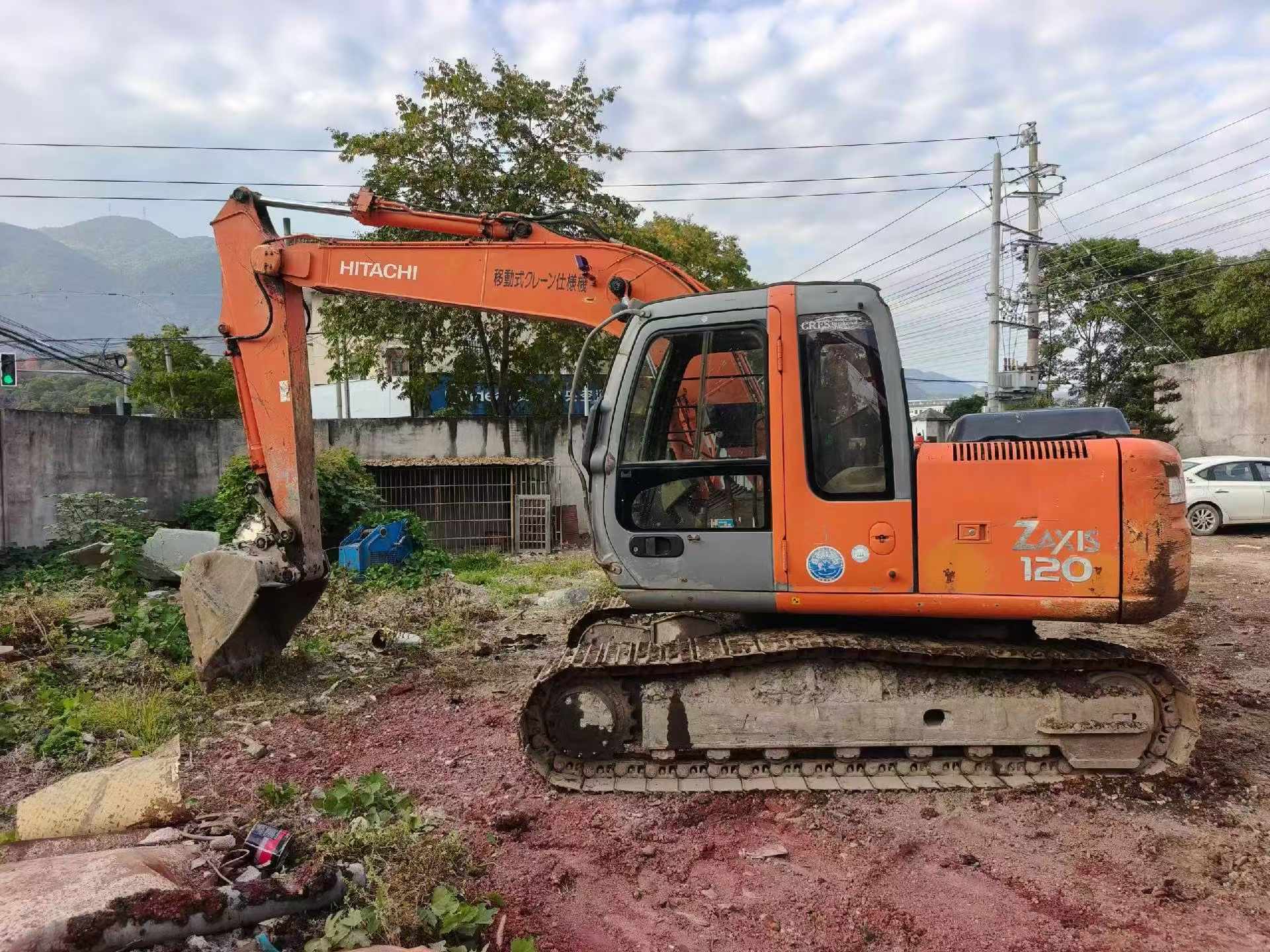 Used Hitachi ZX120 Excavator 2016 Model / 2