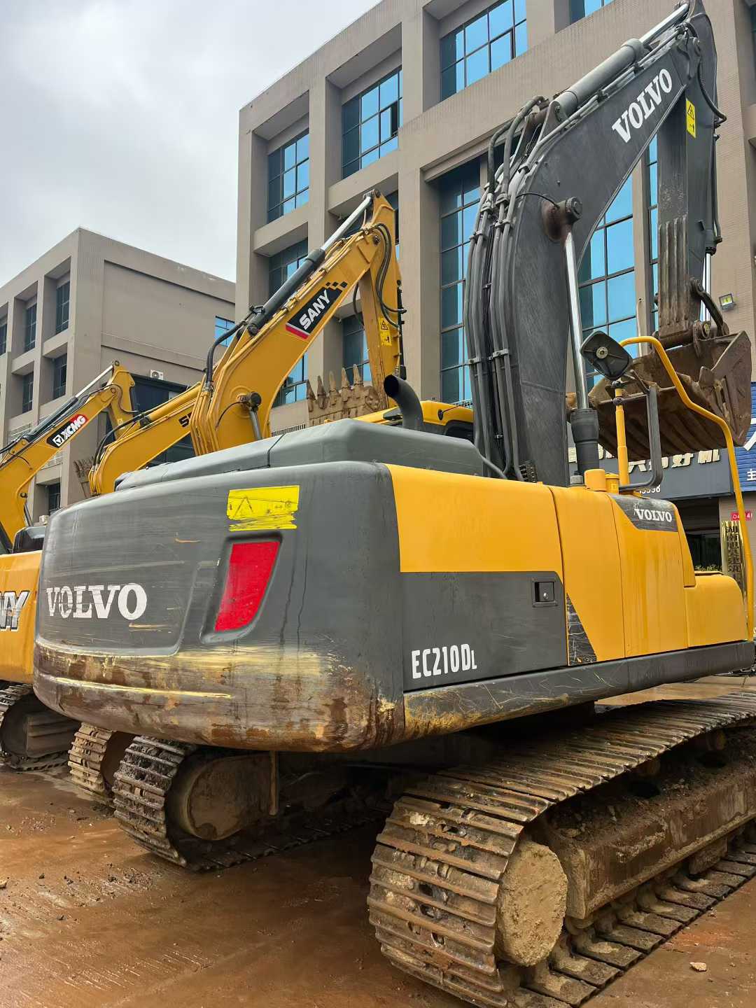 Used Volvo EC200 Excavator 2019 Model / 2