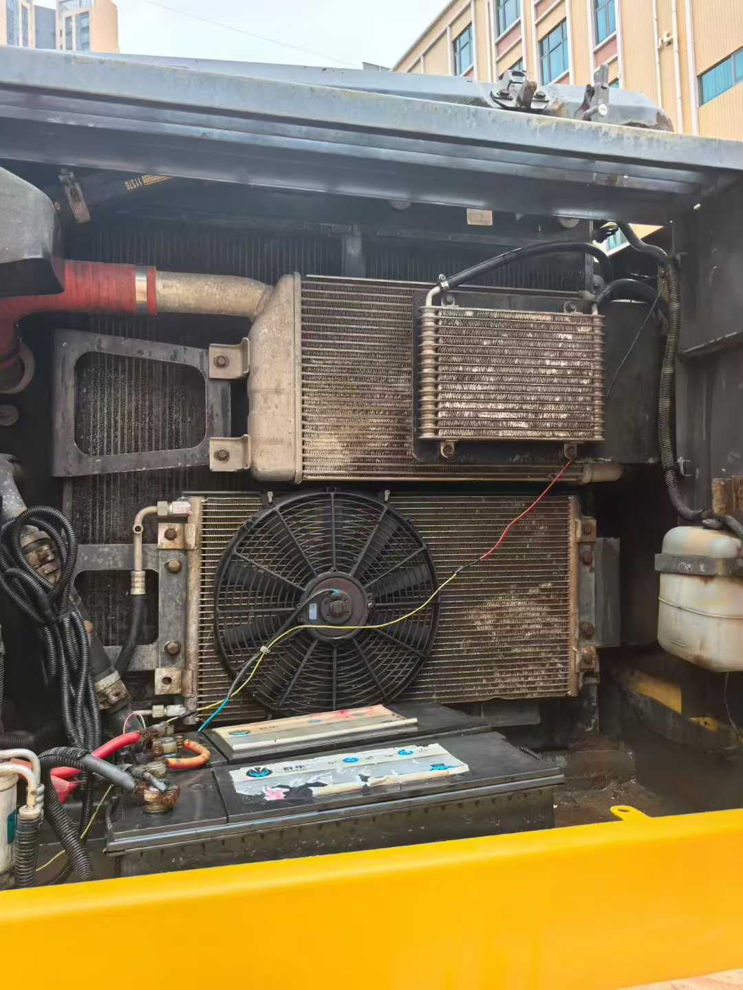 Used Sumitomo SH200 Excavator 2016 Model / 8