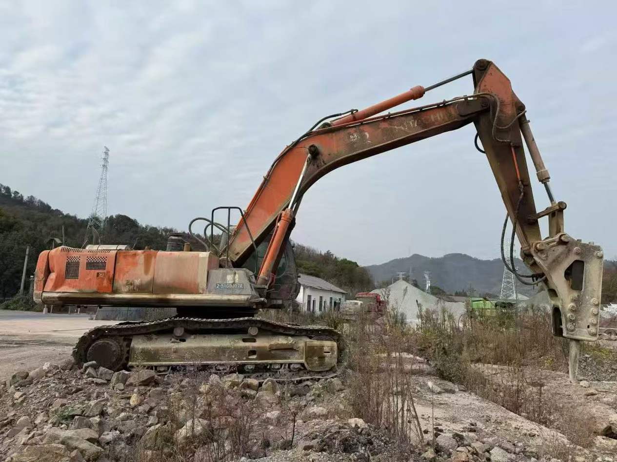 Used Hitachi ZX60 Excavator 2012 Model / 6