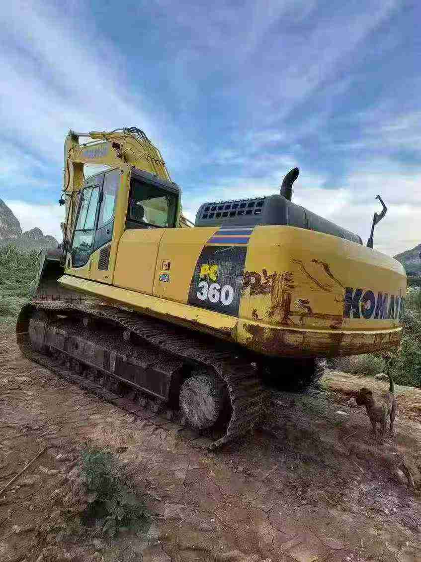 Used Komatsu PC60 Excavator 2016 Model / 2