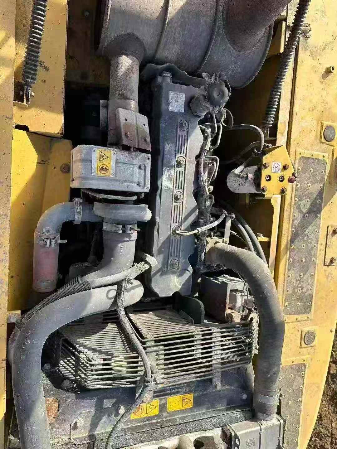 Used Komatsu PC200 Excavator 2018 Model / 9