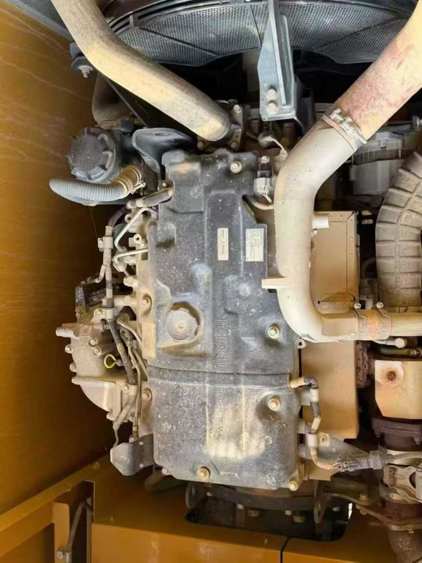 Used Sany SY200C Excavator 2016 Model / 4