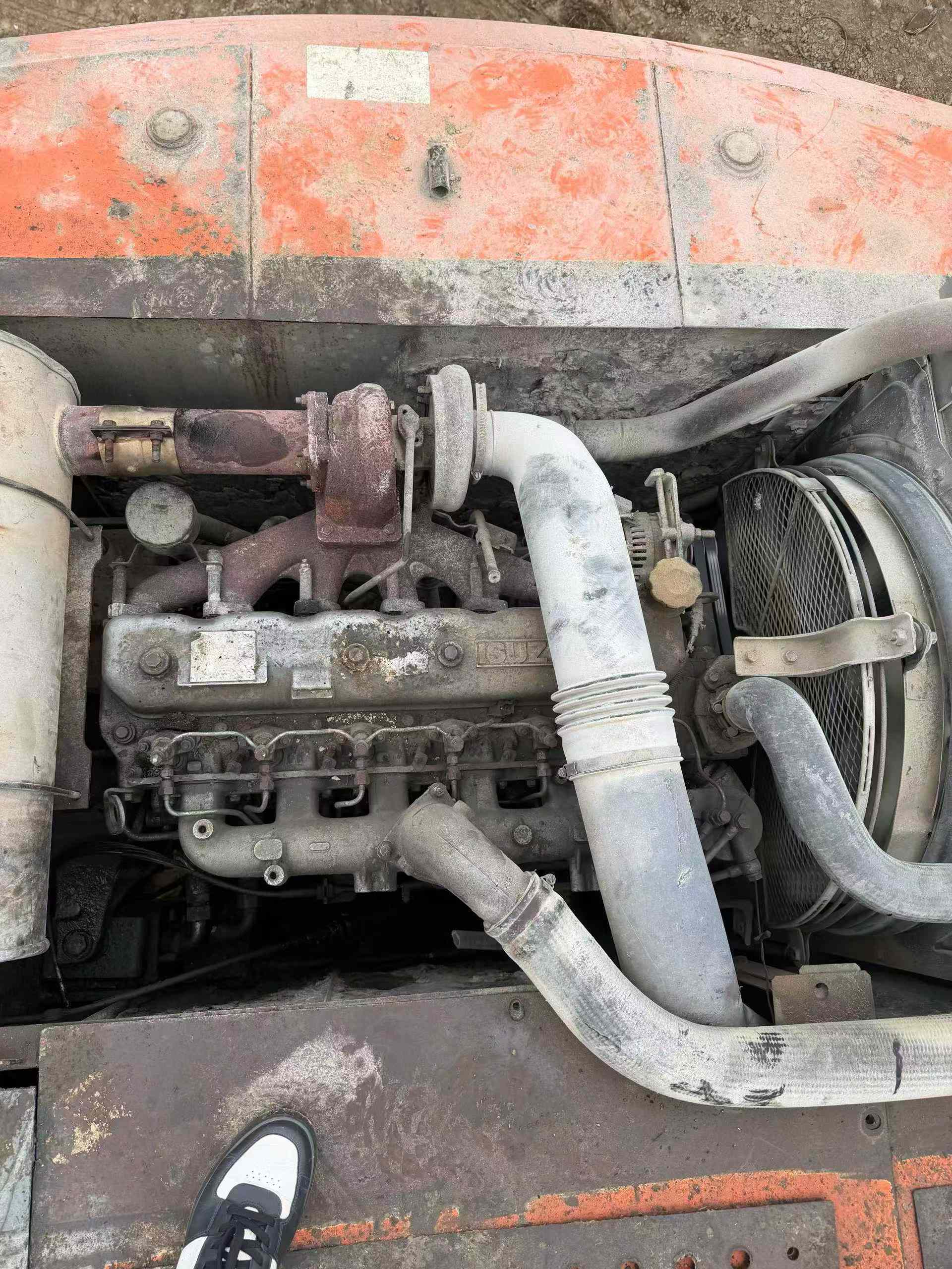 Used Hitachi ZAXIS200 Excavator 2016 Model / 6