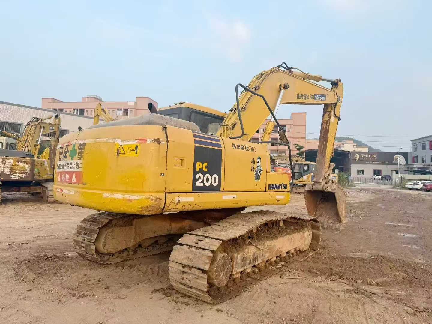 Used Komatsu PW200-7 Excavator 2016 Model / 9