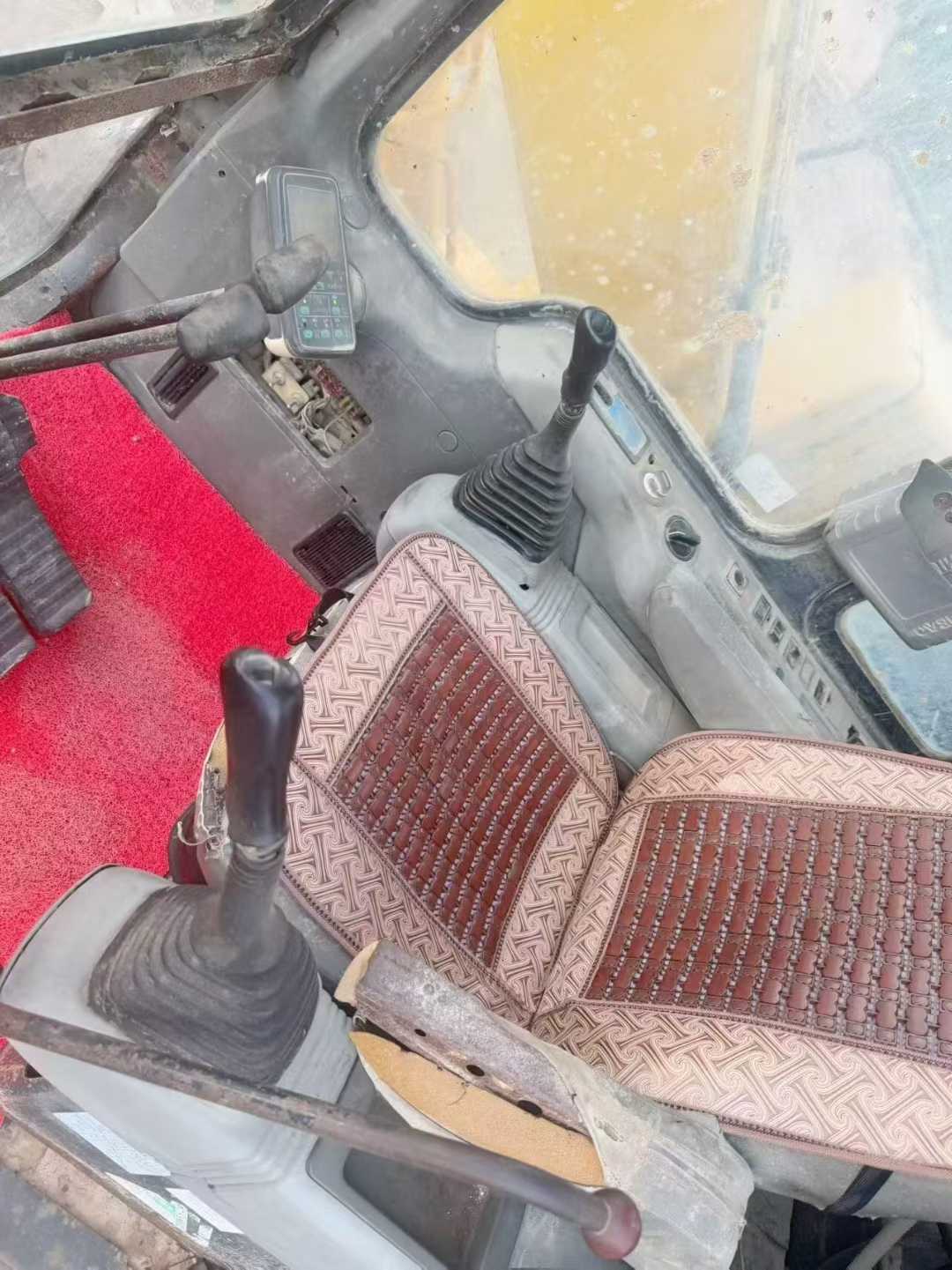 Used Komatsu PC120-6 Excavator 2016 Model / 3