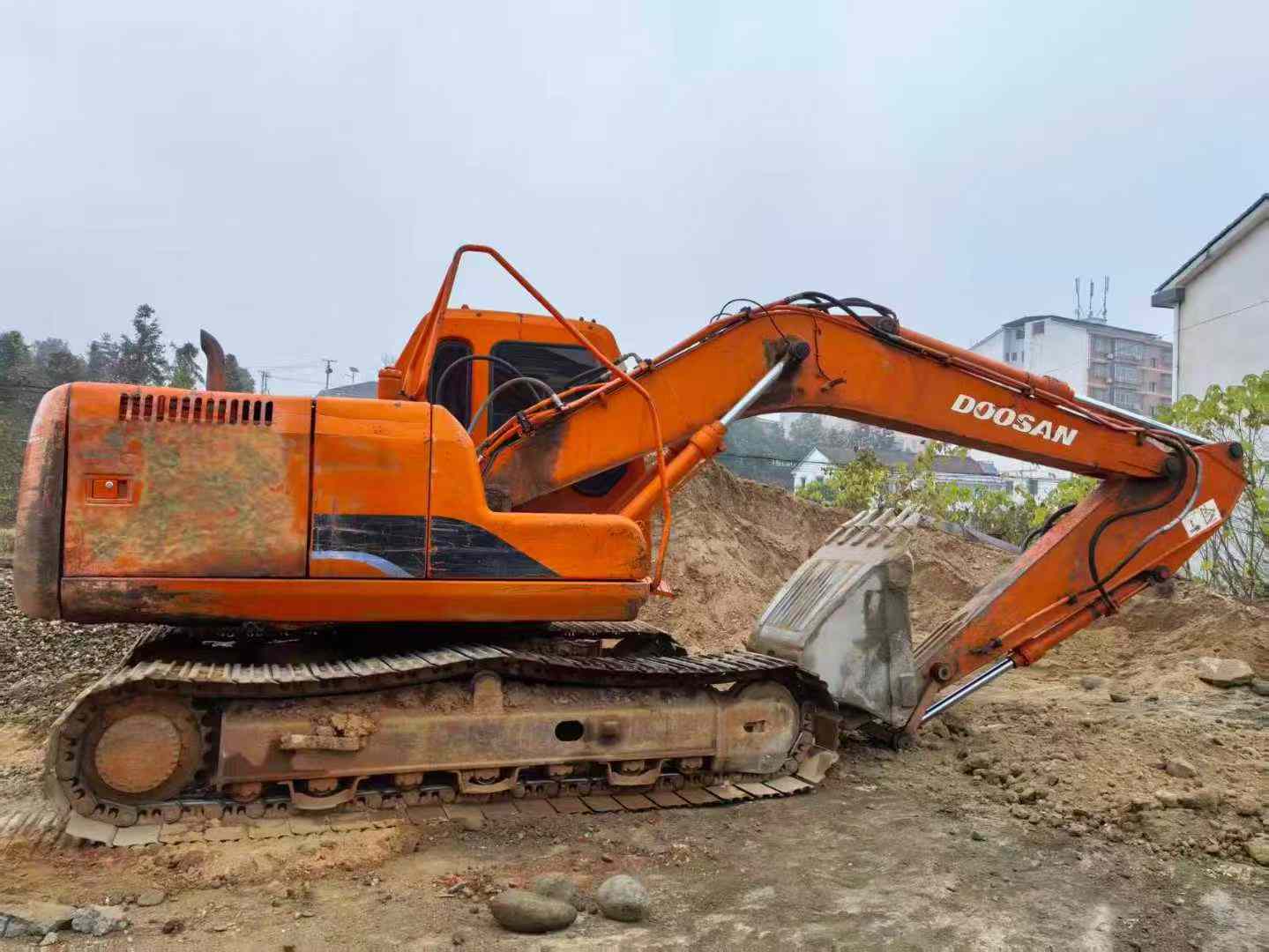 Used Doosan DX15 Excavator 2016 Model / 3