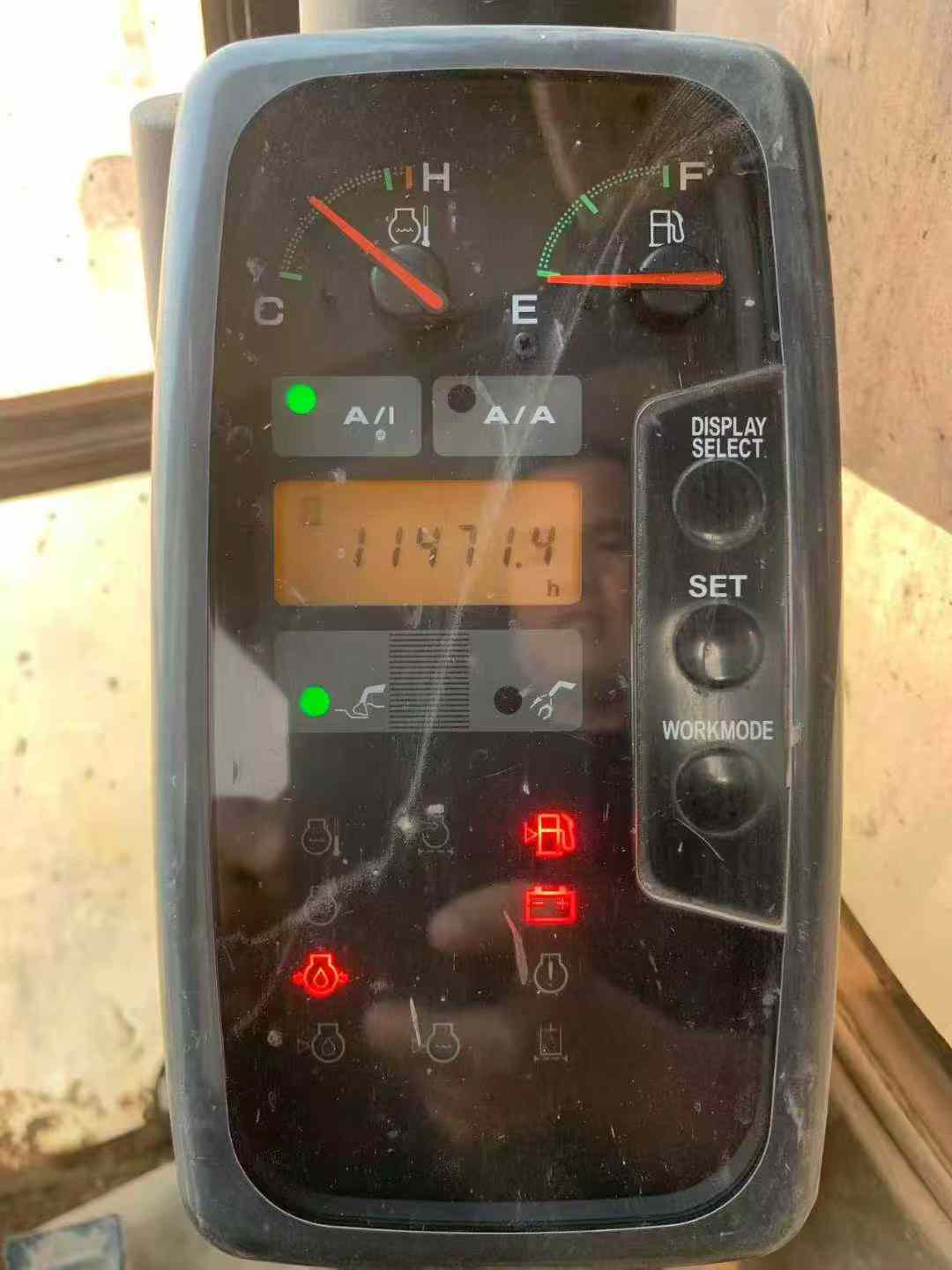 Used Hitachi ZX70-5G Excavator 2014 Model / 5