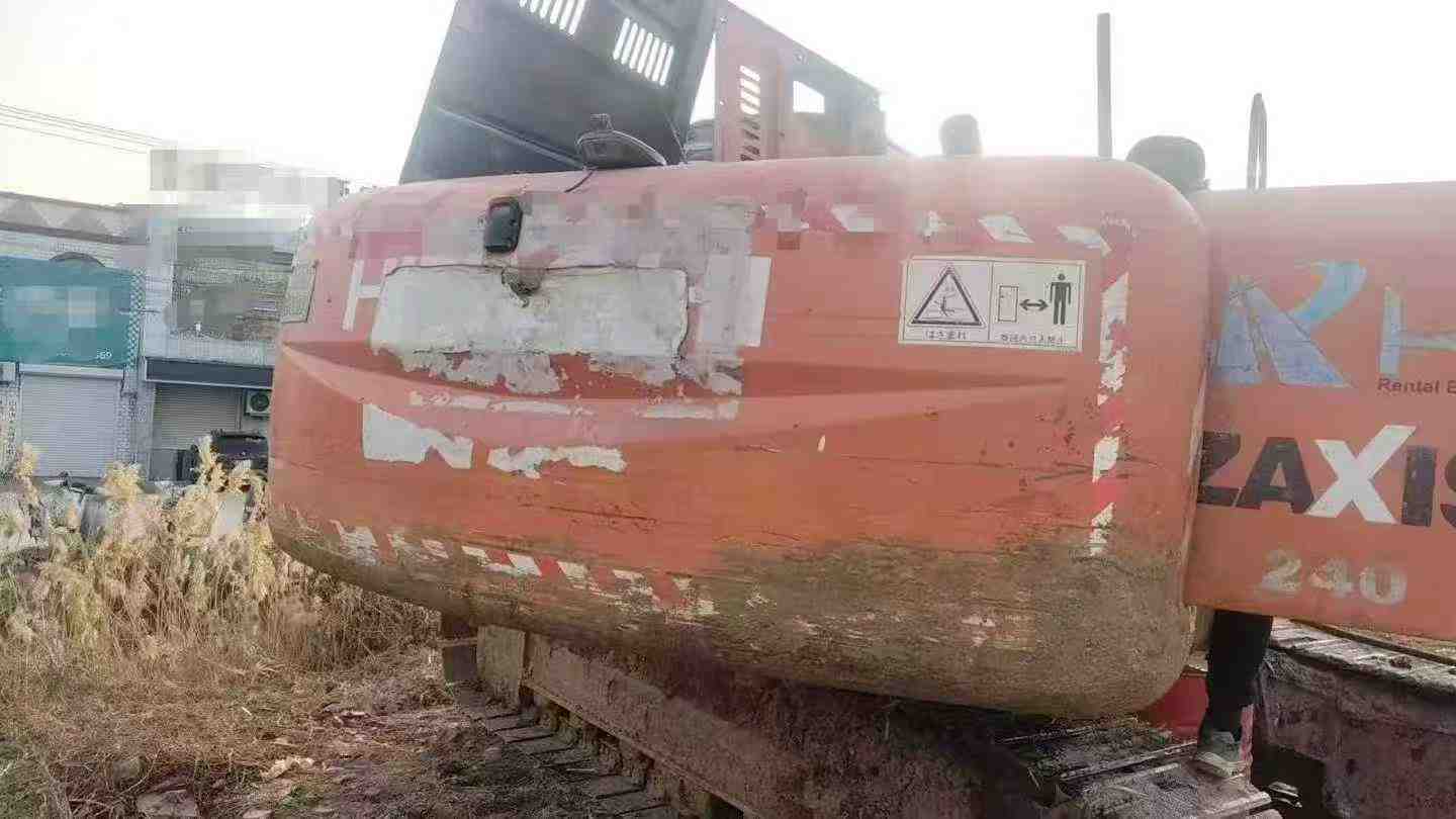 Used Hitachi ZAXIS200 Excavator 2016 Model / 2