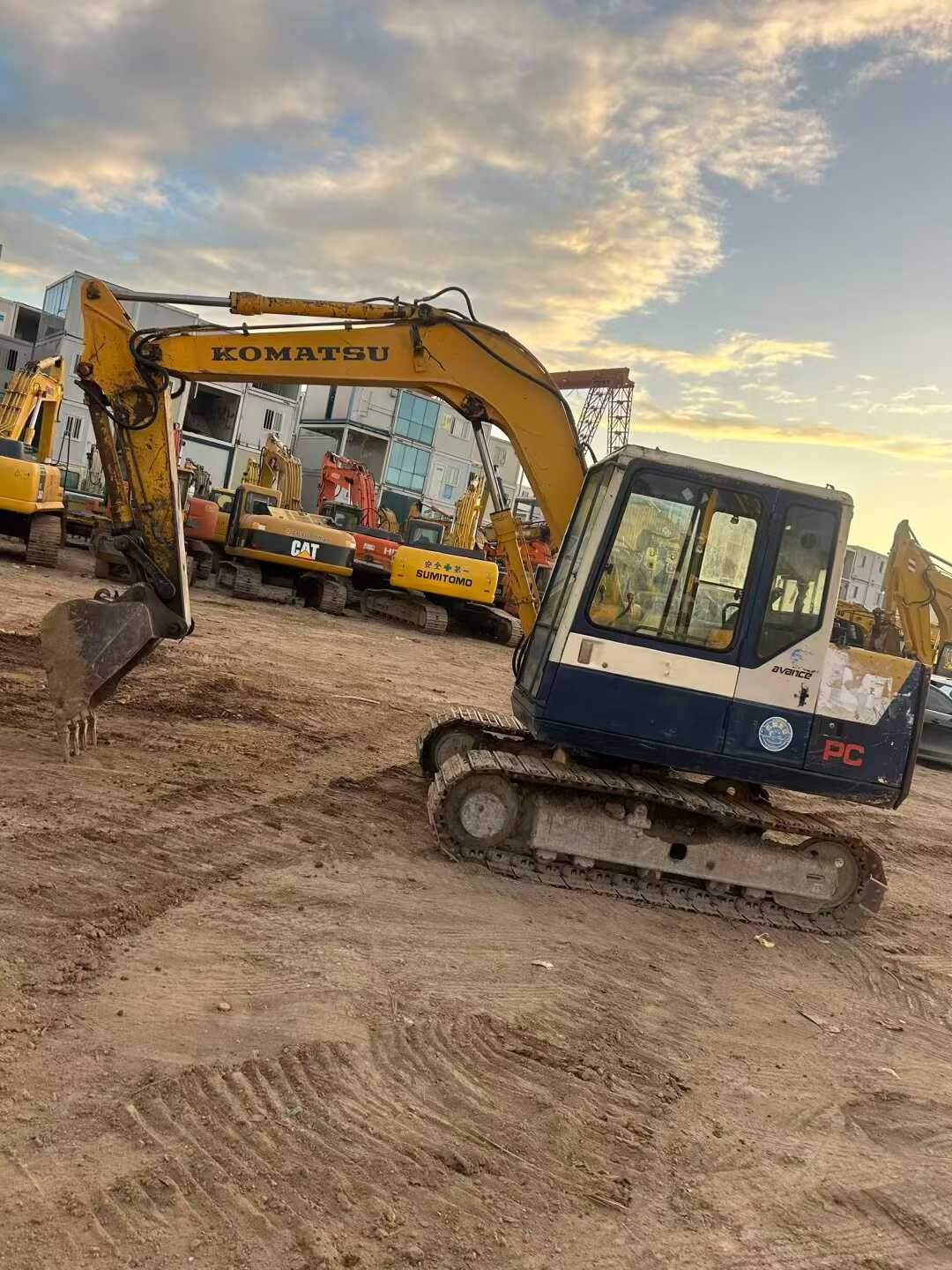 Used Komatsu PC60-6 Excavator 2016 Model / 2