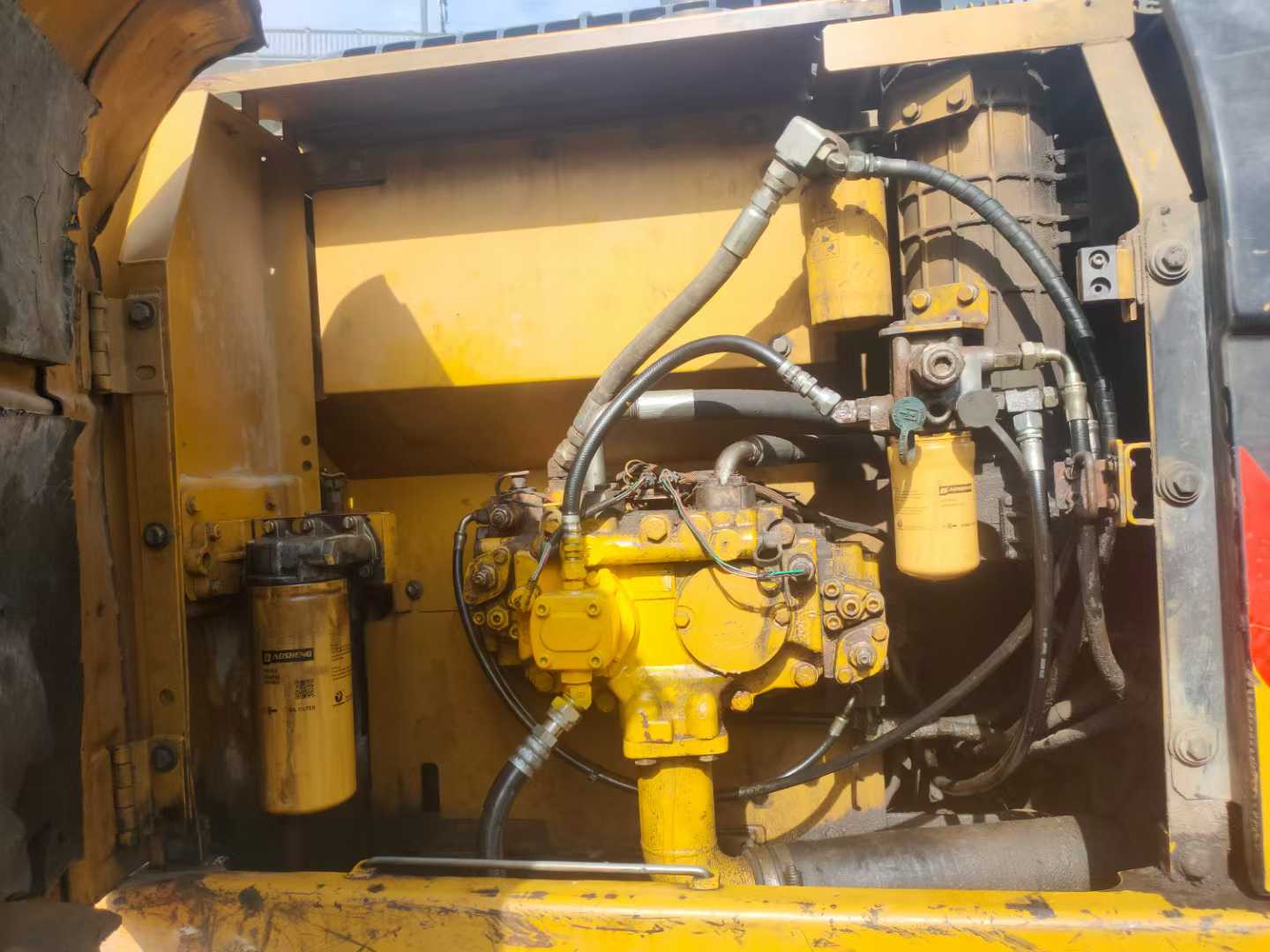 Used Caterpillar 320D Excavator 2016 Model / 3