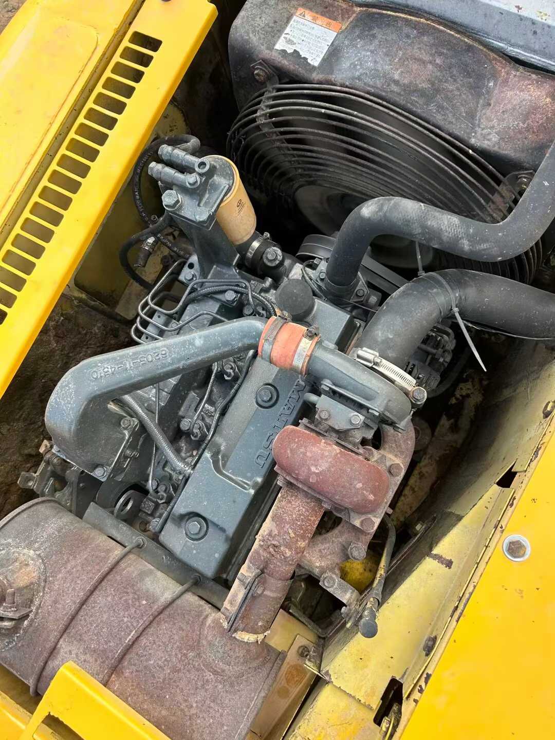 Used Komatsu PC120-6 Excavator 2016 Model / 8