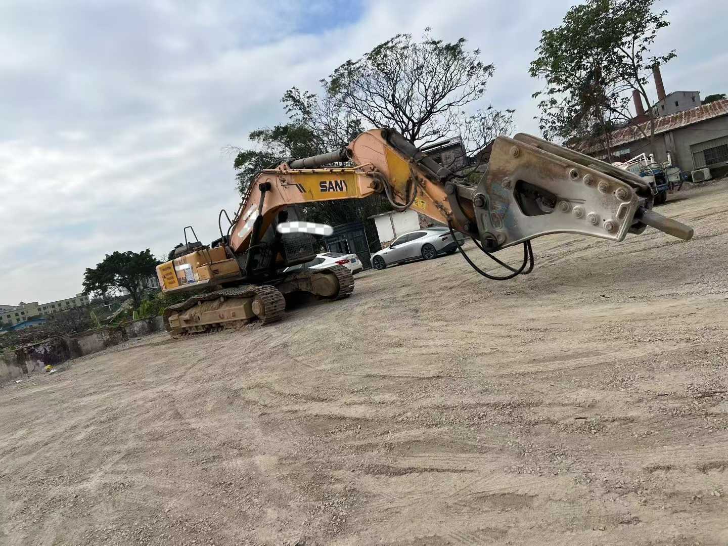 Used Sany SY85 Excavator 2016 Model / 3