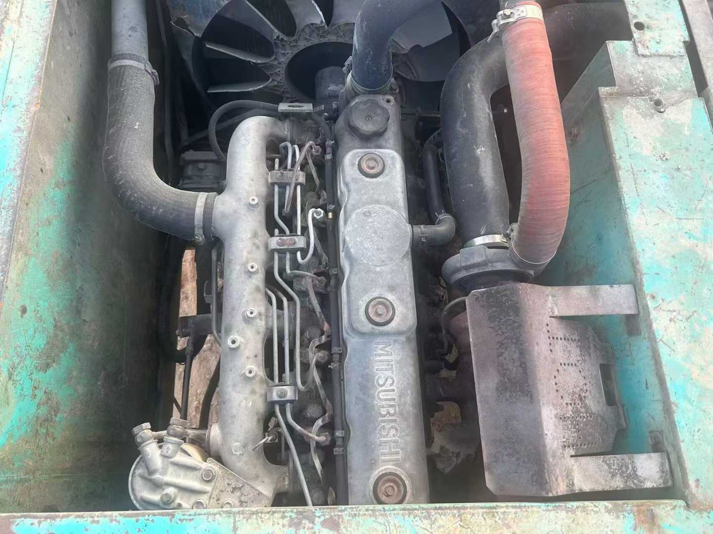 Used Kobelco SK200 Excavator 2016 Model / 8