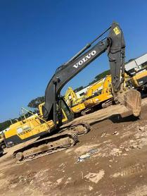 Buy Volvo EW210C Used Excavator / 4 Used Volvo EW210C Excavator 2016 Model / 4
