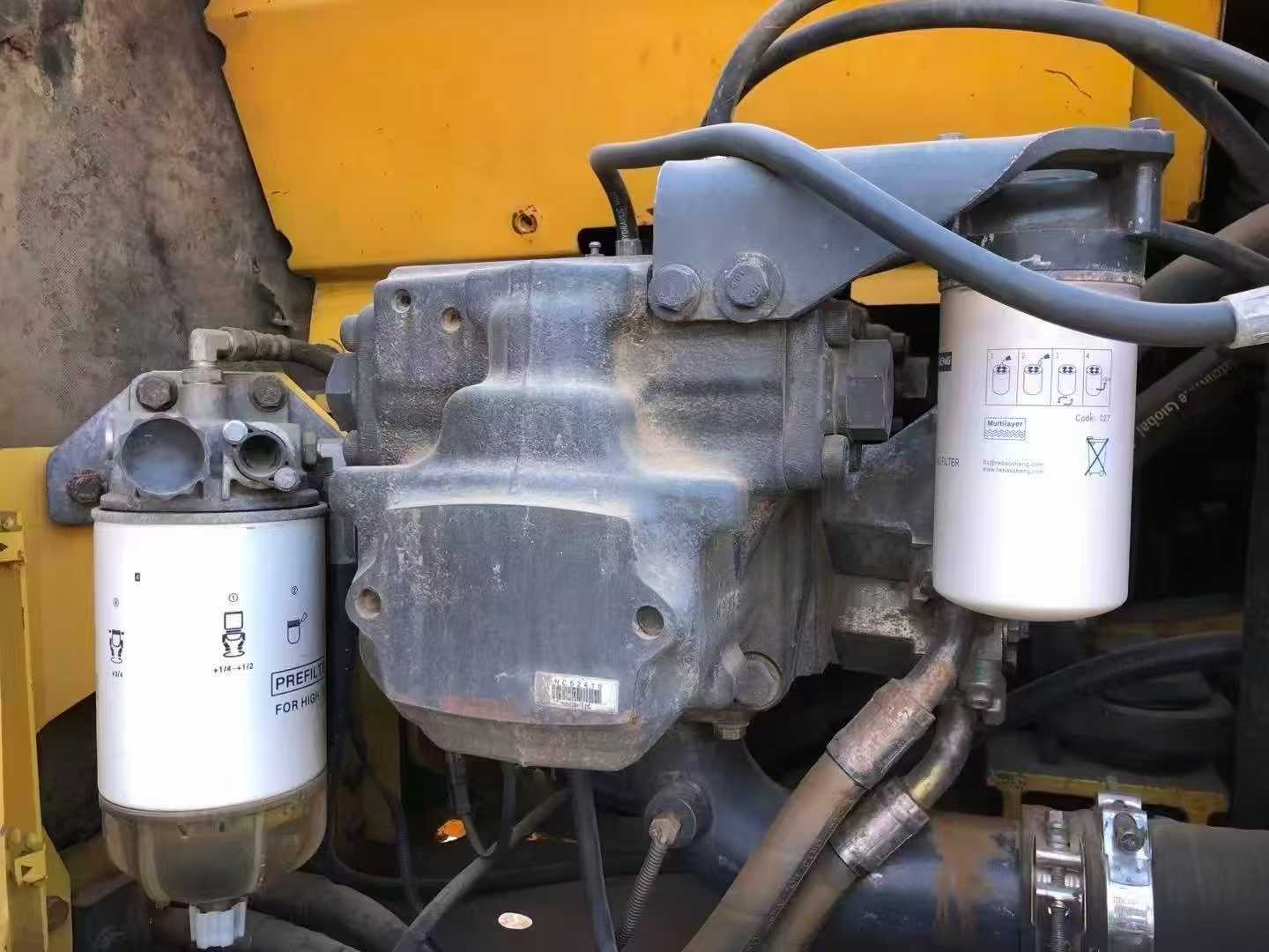 Used Komatsu PC200 Excavator 2016 Model / 3