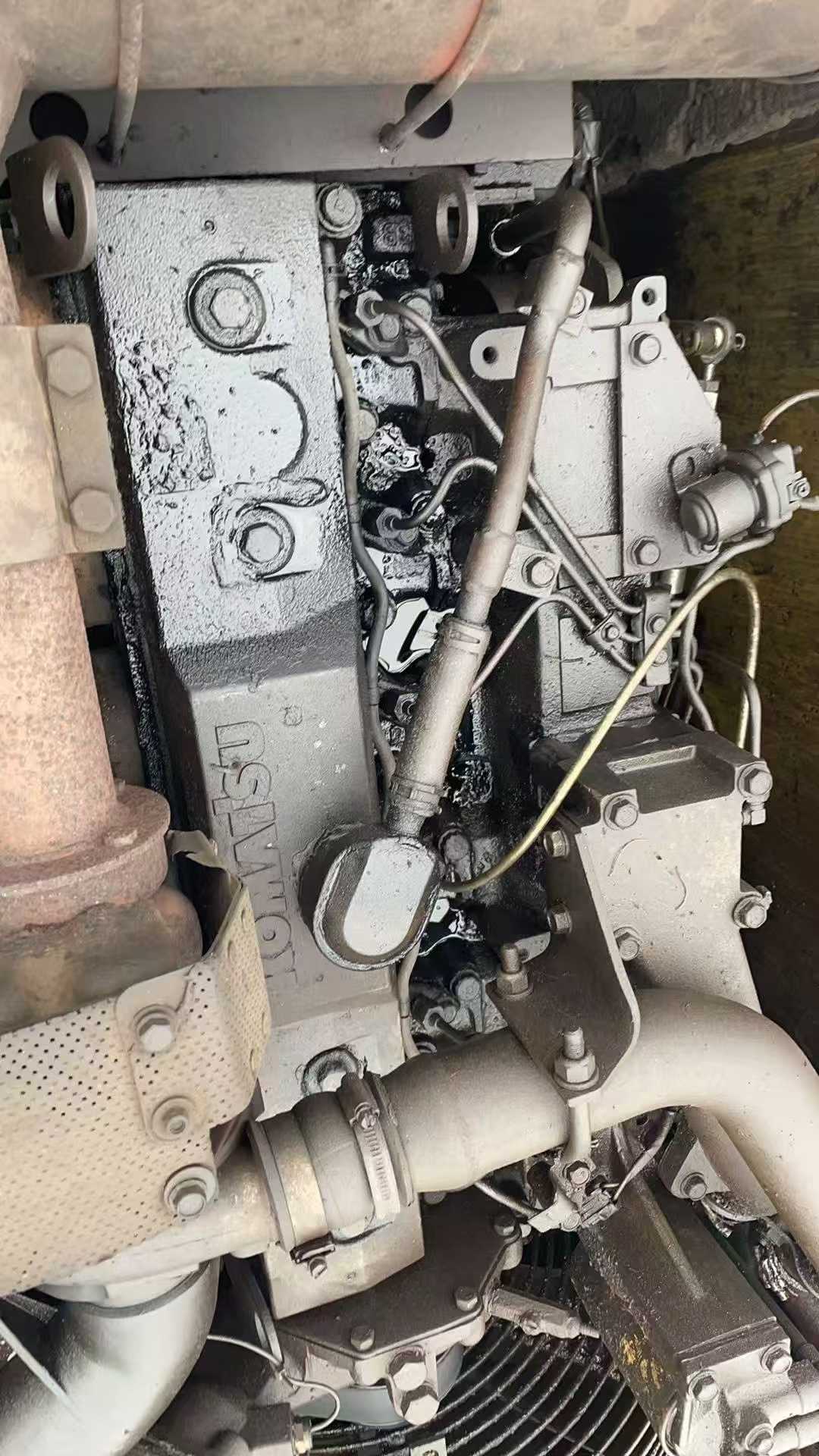 Used Komatsu PC200-6 Excavator 2016 Model / 5